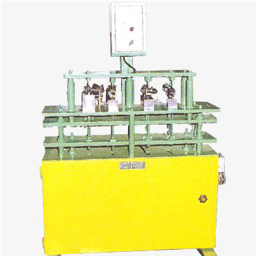 PVC및 소형창 및 대형창 원터치가공기